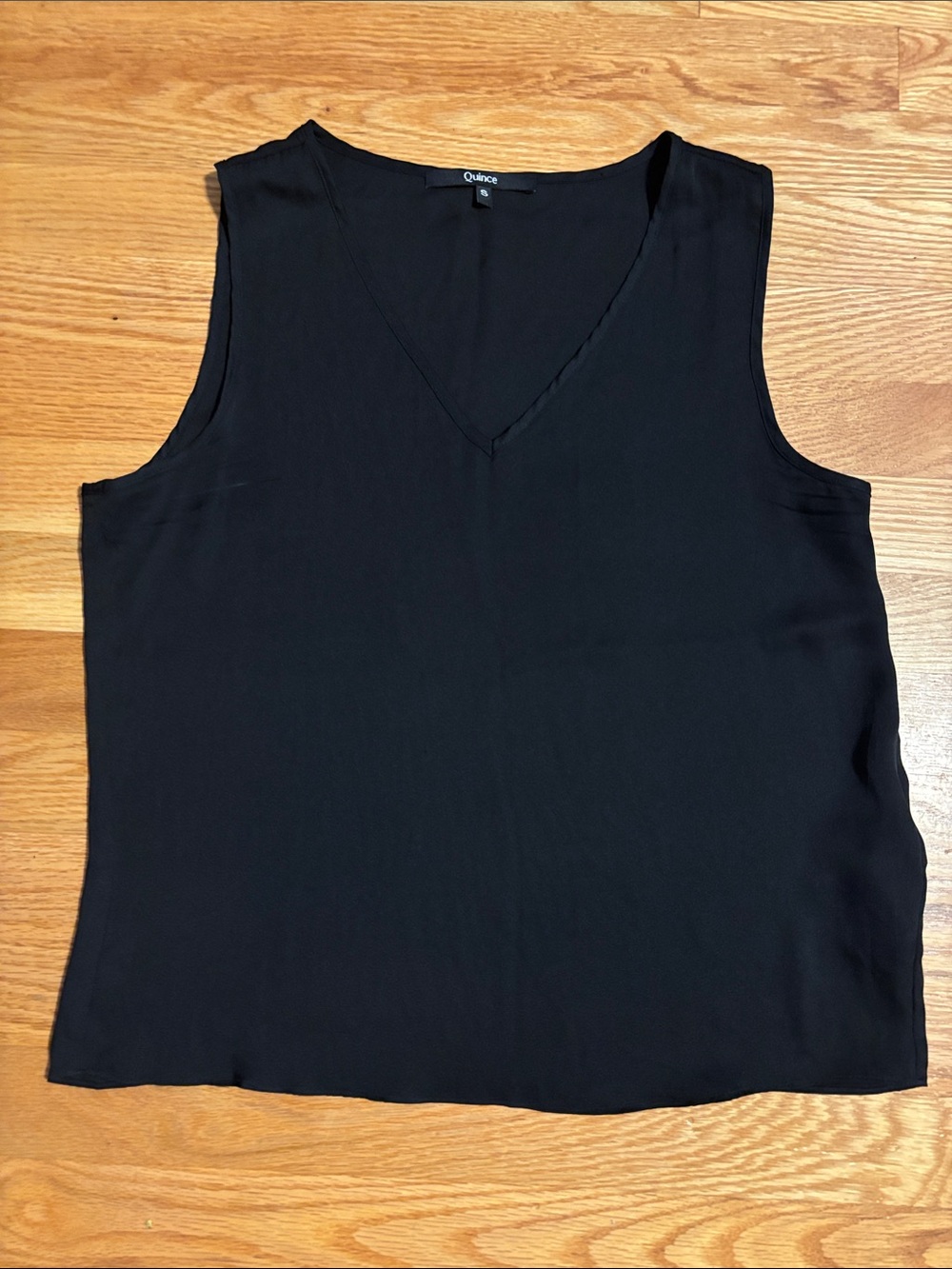 Quince Silk Black V-Neck Sleeveless Camisole